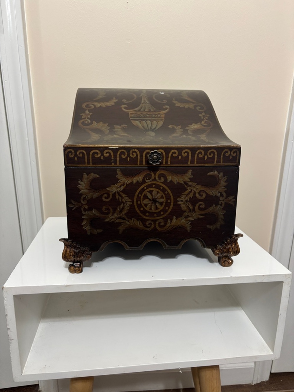Decorative Brown and Gold Jewelry Box with Ornate Feet